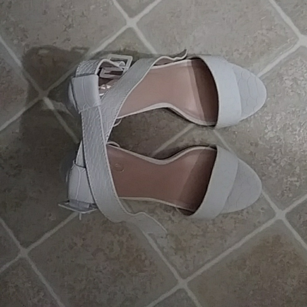 Women Shoes